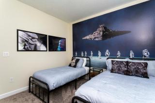 1180 CD - Magical 5BR Townhome with Pool - Davenport - 9