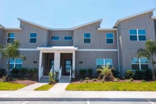 2929 SS - Disney Delight: 4BR Pool Near Parks - Kissimmee - 4