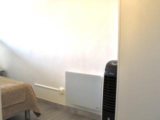 Appartement moderne 2 Pièces RDC, climatisé avec terrasse, proche commerces, 4 couchages - FR-1-252A-118 - 5