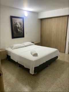 Apartamento en laureles con excelente ubicación - 7