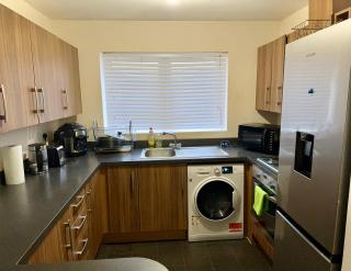 Comfortable double room with shared spaces - West Bromwich - 2