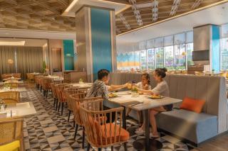 Hilton Garden Inn Sanya - Sanya - 8