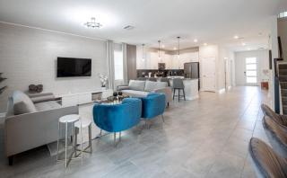 Spacious Family 7 Bed Pool Home and Game Room home - Kissimmee - 7