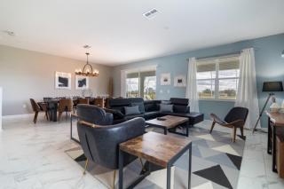 Lovely Pool Home with Spa and Game Room condo - Davenport - 0