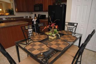 Beautiful Renovated 6 Bed Pool Home home - Kissimmee - 6