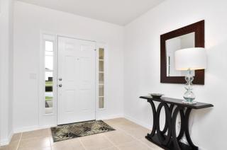 Beautiful Pool Home with Game Room home - Davenport - 8