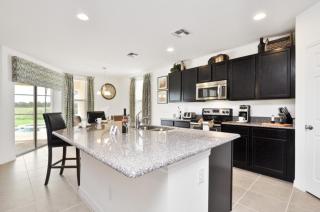 Beautiful Pool Home with Game Room home - Davenport - 4
