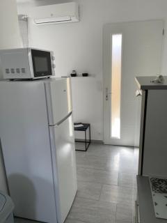 Appartement t2 avec terrasse et cour - Cavaillon - 2
