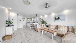 Lagoon Beachfront Lodge 206 on Hamilton Island by HamoRent - Hamilton Island - 4
