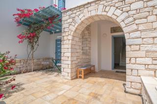 Aliki Maisonette by the beach - 8
