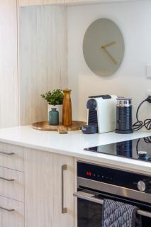 Urban Escape Ground Floor Studio, Wilmer St - 1