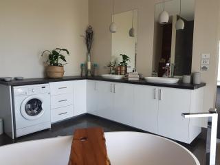 Dale View Luxury Accommodation - - 8