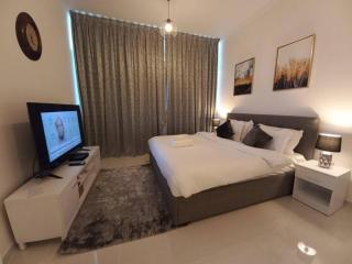 Furnished Studio in Damac Hills - Dubai - 0