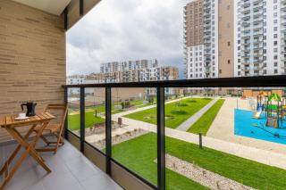 Nowa Letnica Comfortable Apartments with Balcony & Parking Gdańsk by Noclegi Renters - Danzig - 6