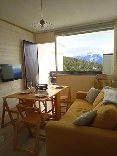 logement avec belle vue sur montagne - Égat - 5