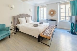 Beau Clocher - Saint-Tropez - 0