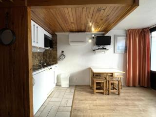 Résidence Dorons - Studio avec mezzanine pour 2 personnes avec balcon exposé Sud MAE-5784 - Les Menuires - 5