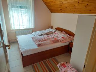 Attila apartman - Szabadság út - 5