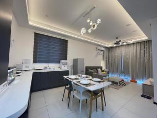 Urban Suites - Dolphin's Home - Jelutong - 4