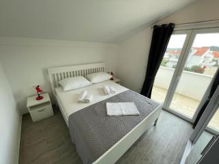 Apartments Kostelic - Murter - 8