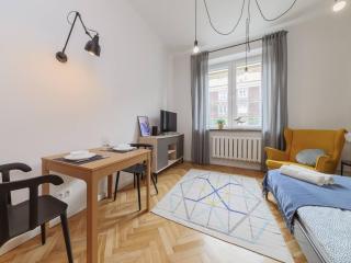 Canary Corner Studio City Centre - 3