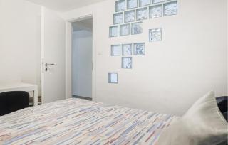 Nice Apartment In Palit With Kitchen - Palit - 3