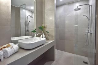 Magnificent Athens Villa 1 Bedroom Villa Aizen Garden View Ground Floor Platia Agion Asomaton - Athènes - 4