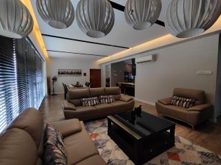 Bright Cozy 3 Bedrooms - 4