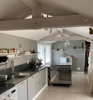 La Chaumière - Salles-Lavalette - 3
