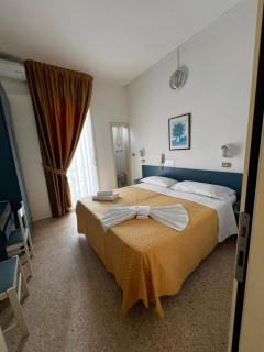 Hotel Till - Rimini - 8