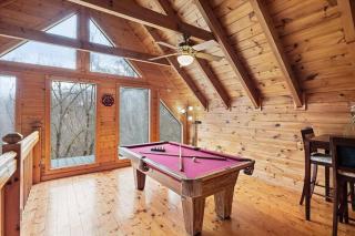 Great Location Hot tub Forest view KingBeds Arcade - 8