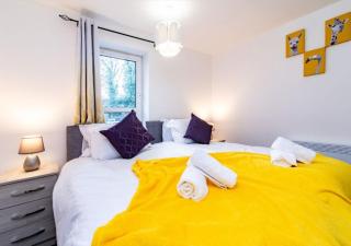 Coventry Russel House Stylish 1 Bedroom Apartment with Free Parking - 1