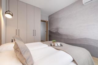Lema 19 Uniqe Apartment in Krakow with Garden Air Conditioning Parking near Tauron Arena by Renters Prestige - Cracovia - 5