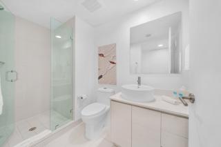 Beachwalk Studio (Beach, Pool and Gym) - Hallandale Beach - 6