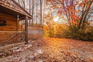 Poppa Bear Cabin at Gr Smoky Mtn Park! 3mi to town - Bryson City - 8