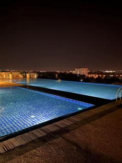 Affordable staycation at Kozi Square - Kuching - 1