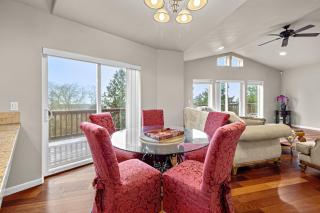 The Pacific City Perch - 4