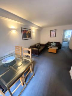 Mayfair Spacious Apartment - Londra - 0