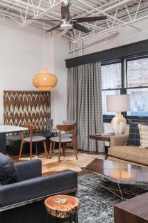 80 Lex 204 Industrial Chic Apt - 2