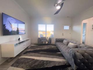 Majesty - Work Friendly & Near Downtown - Jeffersonville - 6