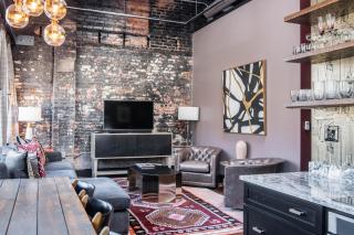 80 Lex 201 Exquisite Downtown Apt - Asheville - 2
