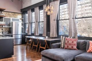 80 Lex 201 Exquisite Downtown Apt - Asheville - 4