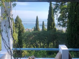 Sea View Apartment in the Greek Nature - Gouvia - 1