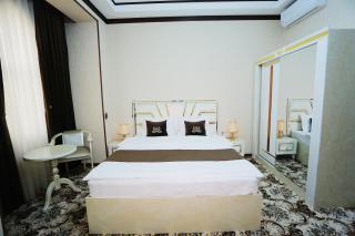 Ark Hotel - 2