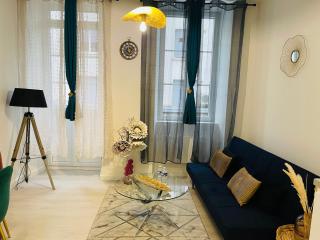 LE CAUBOUS Plein centre Appartement calme avec chambre et cuisine équipée - Bagnères-de-Bigorre - 0