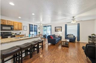 Charming home w/ Fenced Yard On Quiet Street (98) - Meridian - 3