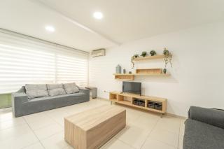 WELCS APARTAMENTO 133 EMP con piscina comunitaria - 1