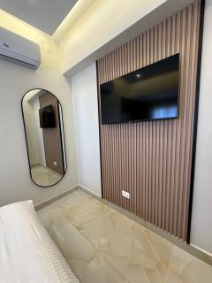 Downtown Luxury Apt Naco: 2br 2ba - Santo Domingo - 6