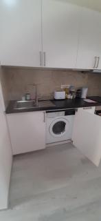 Small Sunny park view apartment - Praga - 1
