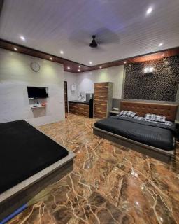Mount Bungalows-1 Bedroom BIG Private PoolCottage - Lonavala - 7
